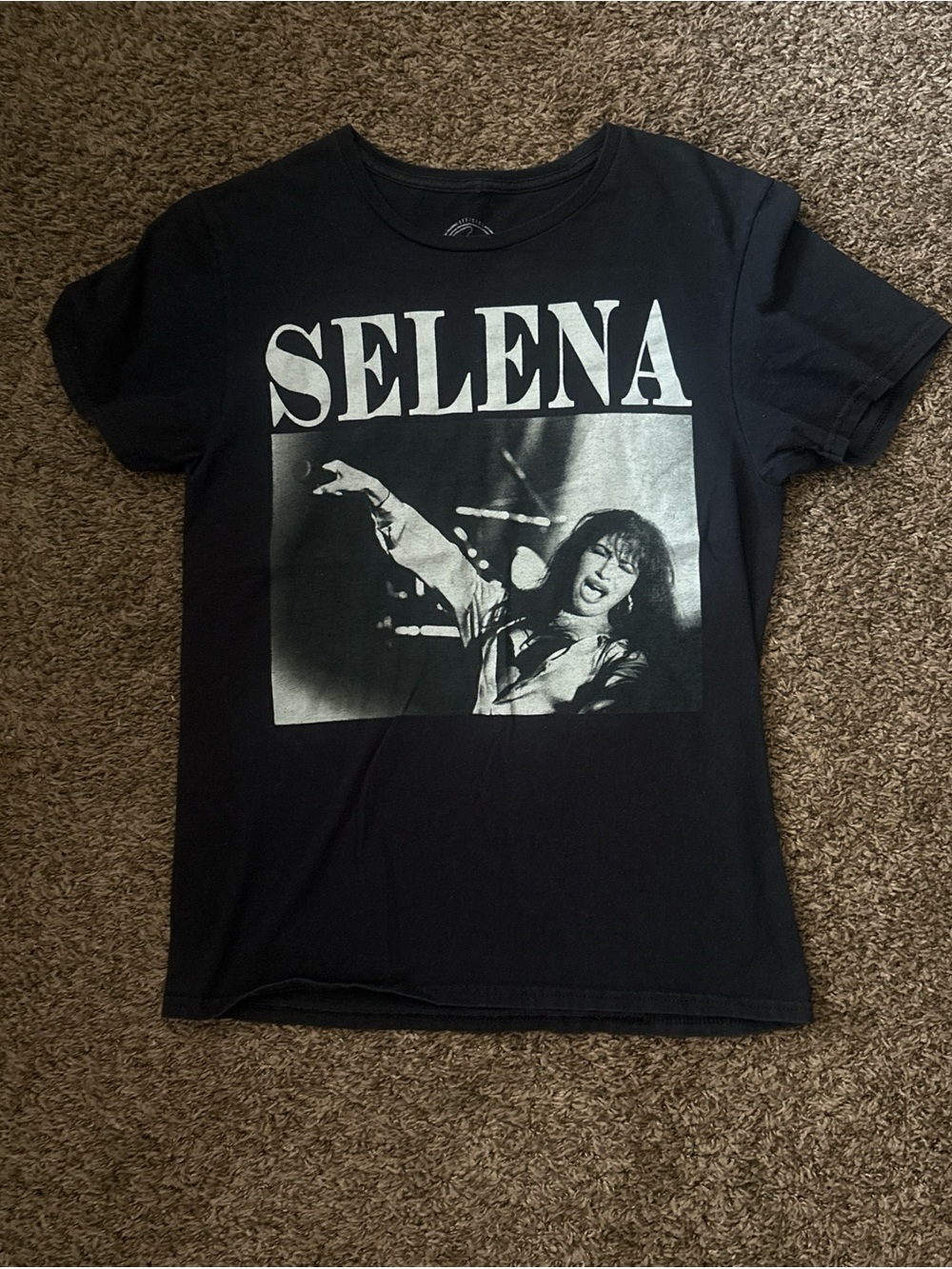 Selena Black Short Sleeve Graphic Tee